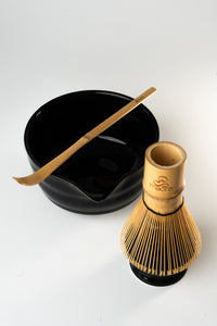 Matcha Set – Teeschale (Chawan), Bambusbesen (Chasen), Bambuslöffel - Maora