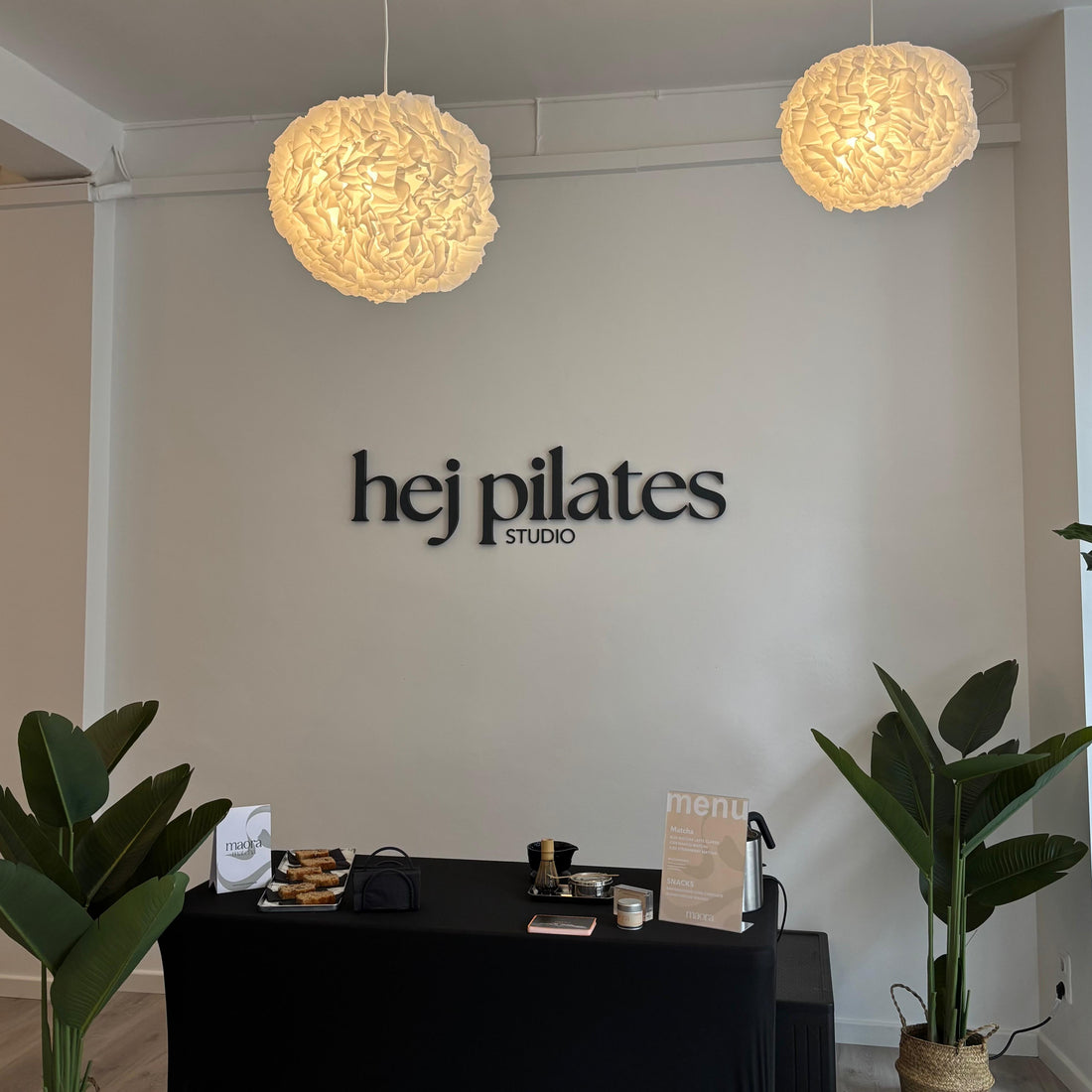 Branded Matcha Theke bei einem Event 